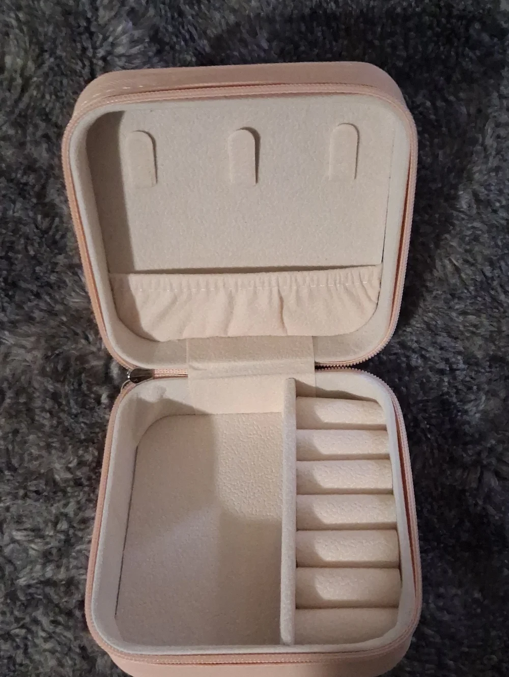 Compact Pink Jewelry Travel Case - NWT.